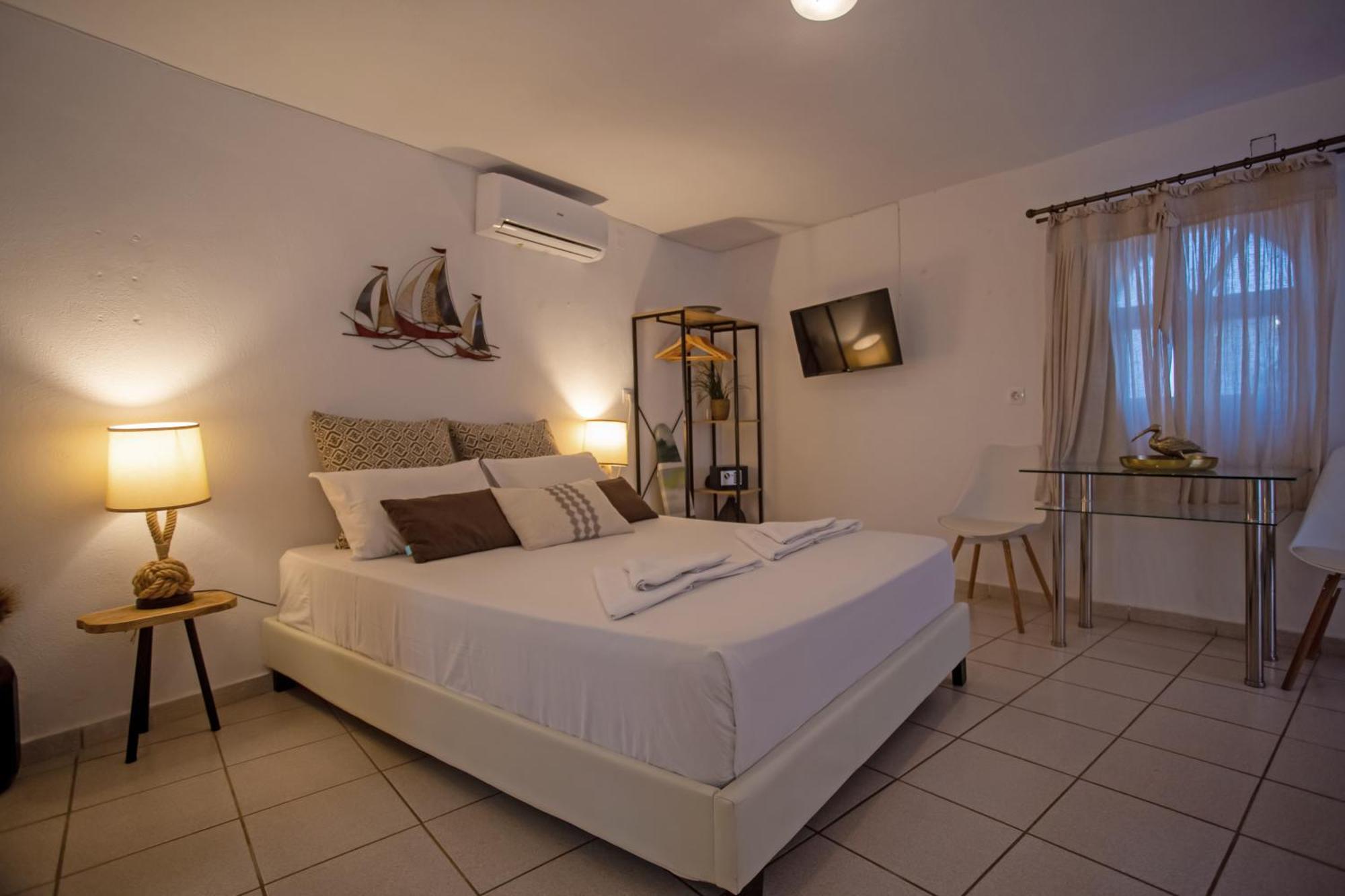 Sing And Blossom Accommodation Mykonos Town Exterior photo