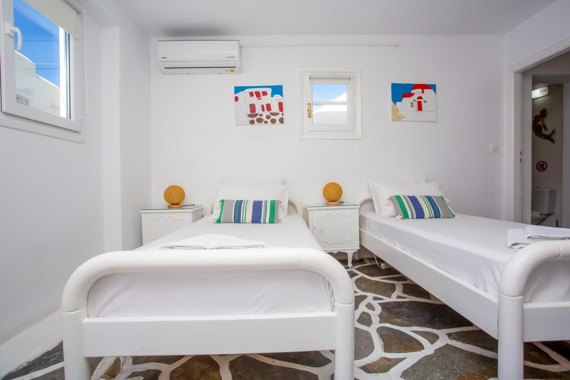 Sing And Blossom Accommodation Mykonos Town Exterior photo