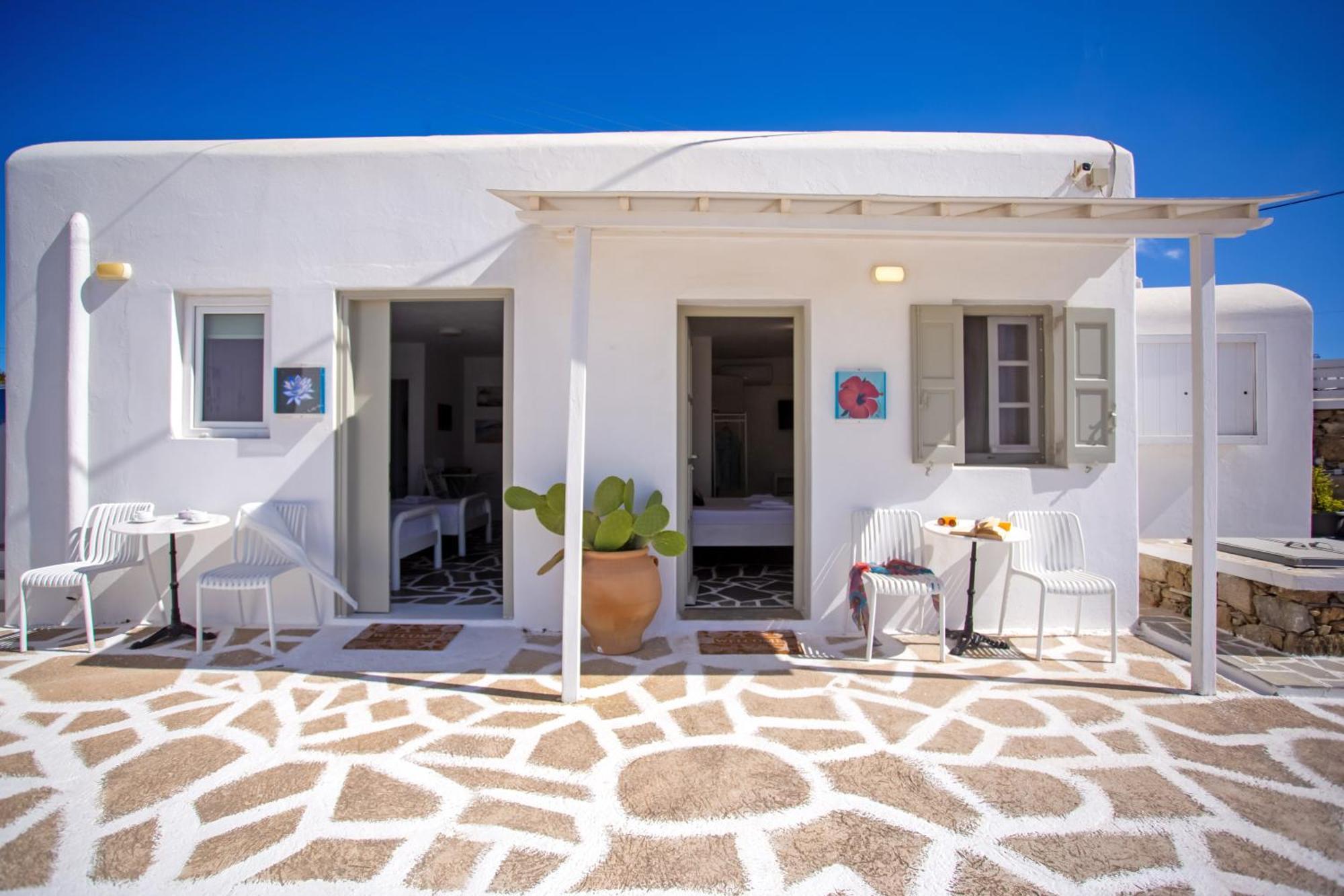 Sing And Blossom Accommodation Mykonos Town Exterior photo